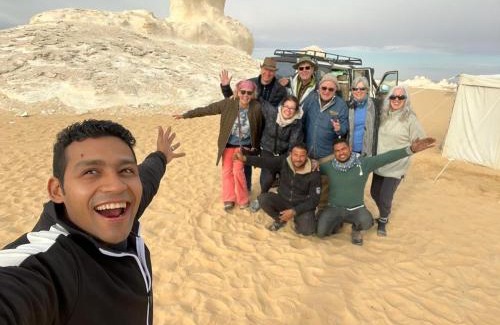 Bawati Autre | Egypt white and black desert with Camping