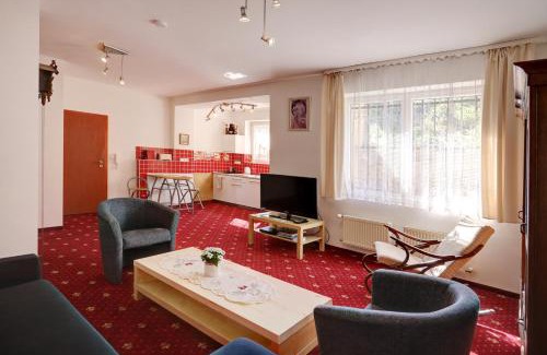 Karlovy Vary Maison | Ehila