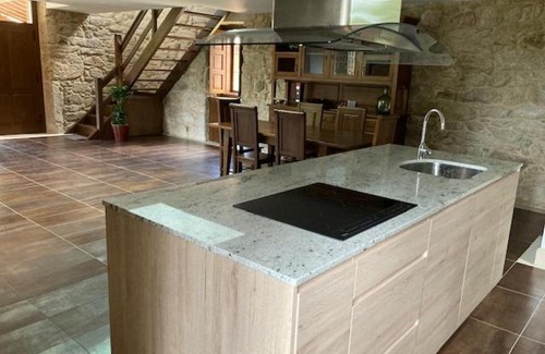 Ponteareas Maison | Eido do Rei - Hospedaxe rural