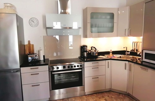 Ammeldingen bei Neuerburg Maison | Eifel holiday home - large living room - 5 bedrooms - private use!