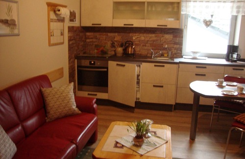Bereborn Appartement | Eifelferien Appartement *** étoiles DTV, avec jardin d'hiver, pour 2 personnes.