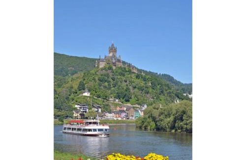 Bereborn Appartement | Eifelferienwohnungen "Familie Saxler"