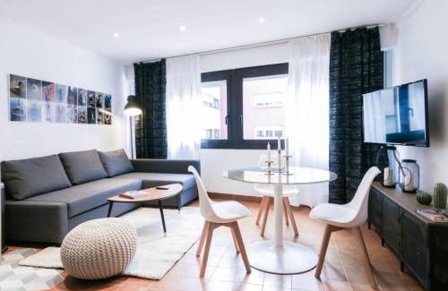 el Mercadal Appartement | EIFFEL BRIDGE BOUTIQUE APARTMENT