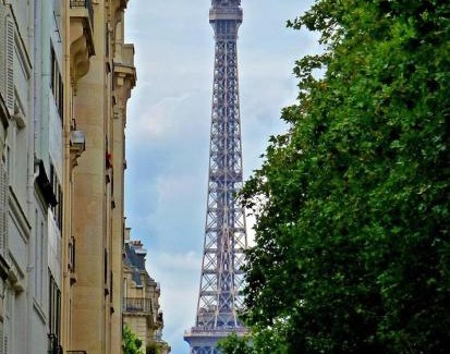 Quartier de l'Ecole-Militaire Appartement | Eiffel Tower - Quiet, charming apartment - 2 prs