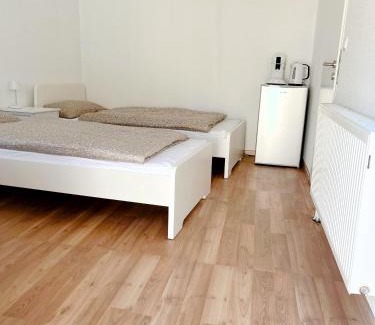 Weilerswist Appartement | Ein Zimmer in Phantasialand Nähe