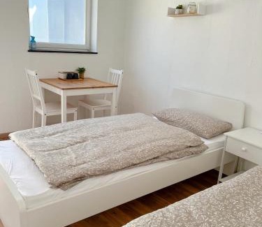 Weilerswist Appartement | Ein Zimmer in Phantasialand Nähe