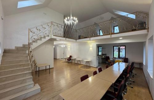 gmina Chynow Villa | Eine luxuriöse Villa in der Nähe von Warschau
