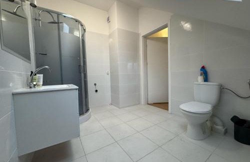 gmina Chynow Villa | Eine luxuriöse Villa in der Nähe von Warschau