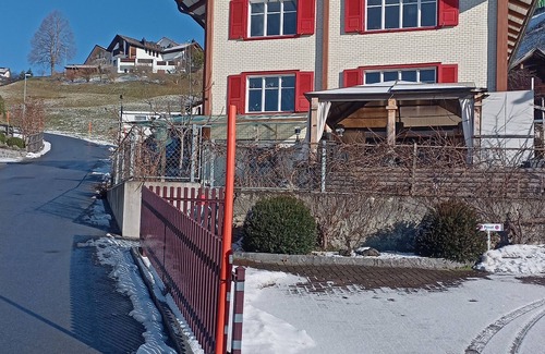 Triesenberg Maison | Einfaches Zimmer in Nähe Dorfzentrum