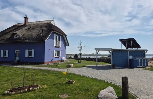 Puddemin Maison | Eingebettet in der Idyllischen Puddeminer Wiek Finden Sie Hier Ihr Zuhause für w