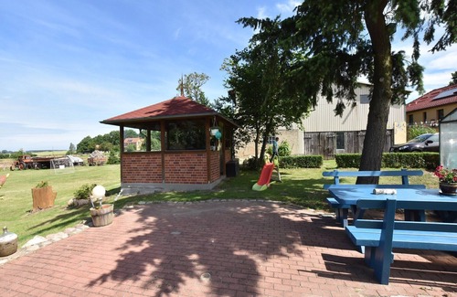 Bastorf Appartement | Einladende Ferienwohnung in Zweedorf mit Grill