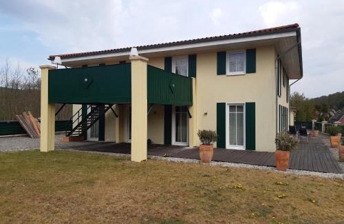 Wehrden Appartement | Einliegerwohnung 1 mit Garage