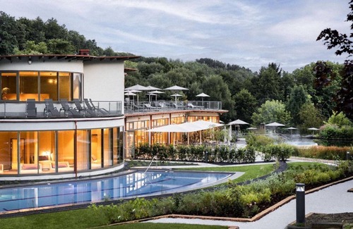 Wagerberg Maison | Einzelzimmer mit Balkon - Quellenhotel Heiltherme Bad Waltersdorf