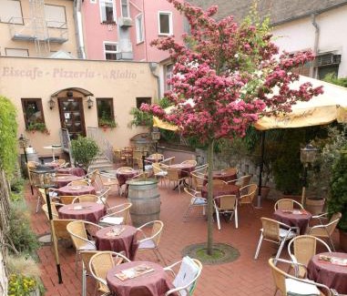 Eilenburg Hôtel | Eiscafe-Pizzeria-Hotel Rialto