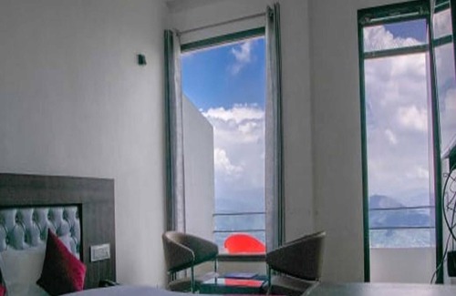 Arki Maison | Ekaant Cafe and Guest House