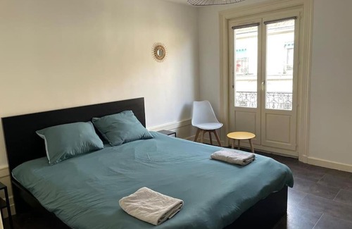 Besancon Old Town Appartement | Elégant 2 chambres square saint amour
