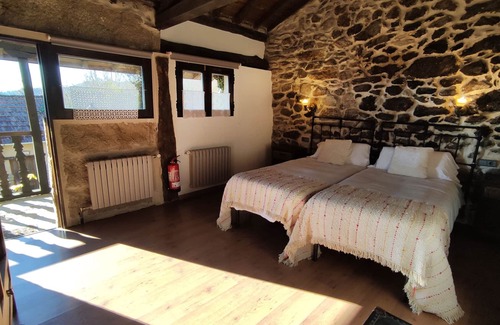 Rairiz de Veiga Maison | El Avión Zapador Room