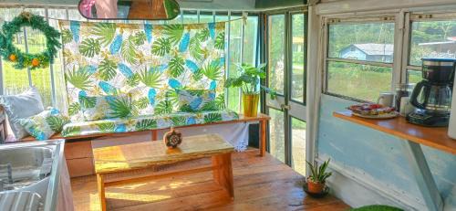 La Tigra Autre | El Bus de Isma Hospedaje Ecológico