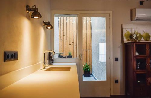 Besalu Appartement | El Call, LEstudi en la judería de Besalú