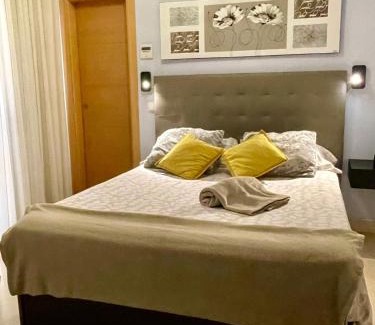 Ensanche Centro Appartement | El Carmen Studio
