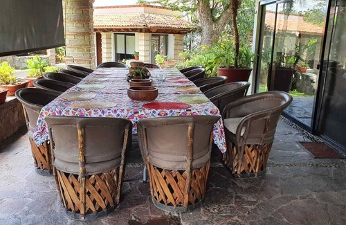 Chantepec Maison | El chante: family home