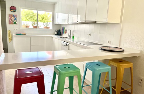 El Puerto de Santa Maria Maison | El Colorin Beachhouse. A completely refurbished home steps away from the beach.