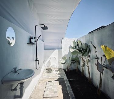Toya Bungkah Cabine | EL Diabloo Camp