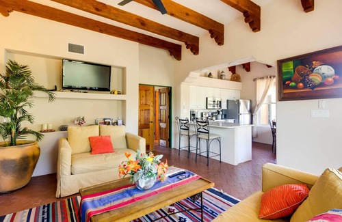Tucson Maison | ‘El Diamonte’ Tucson Home w / Vues Mtn & Jacuzzi!