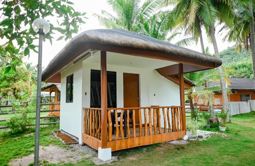 Pinamalayan Autre | El Dionisio White Beach Resort and Camping Site