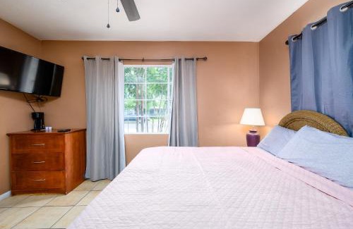 University Heights Maison | EL Gallo Azul
