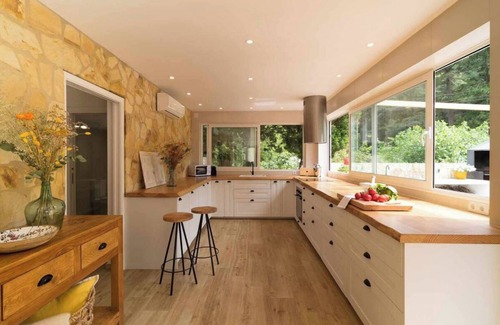 Arenys de Munt Cottage | EL JARDI RURAL HOUSE with Pool, Garden and Barbecue