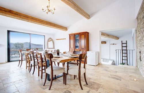Joch Maison | El Madres - Charmante maison 12p, vue montagne