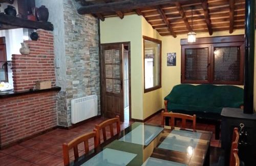 Sequeros Appartement | EL MOLINO