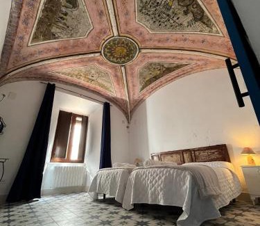 Almendral Maison | El palacete azul