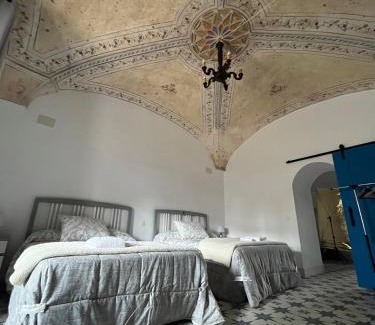 Almendral Maison | El palacete azul