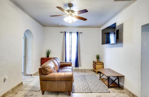 El Paso Maison | El Paso Vacation Rental about 6 Mi to Downtown!