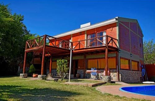 Las Rosas Maison | El Rancho Casa de Campo Exclusiva en Villa de Las Rosas Los impuestos que figuran en la publicación no se cobran