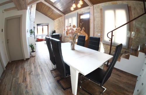 Carboneras de Guadazaon Maison | EL Rincón de Lola