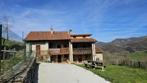 Onis Chalet De Ski | El Rincon del Castro