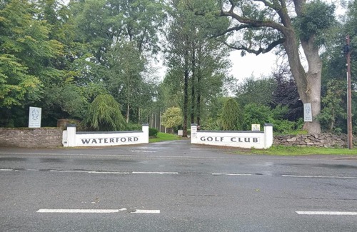 Waterford Maison | El Roi Guest Accommodation