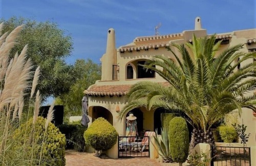 Benimeit Maison | El Sarchal: Bohemian Holiday Home With Pool !