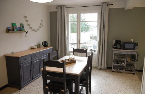 Corneilla-de-Conflent Appartement | El Solà - Appartement avec accès piscine et jardin