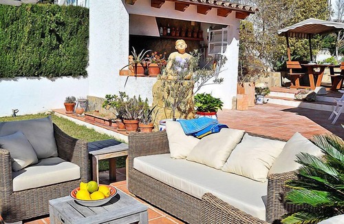 Pinar del Advocat Maison | El sueno de Jeanne-Marie by Interhome