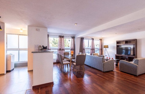 Cusco Appartement | El Triunfo Aparts, bel appartement de 145m2 en face du parc.