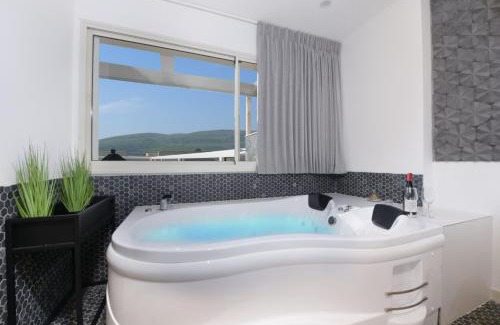 Had Nes Cabine | El viso verde luxury suites
