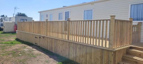 Clacton-on-Sea Station Balnéaire | Elan Deluxe Holiday Home by the sea - private beach - Clacton On Sea - Bed Linen & Towels Included
