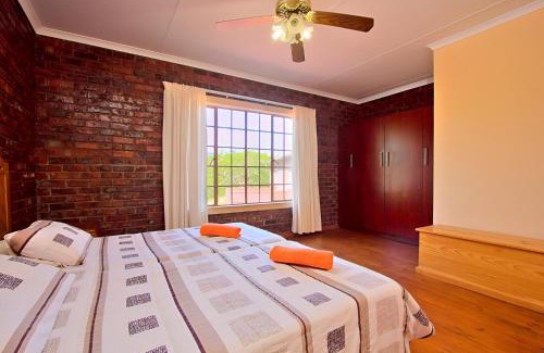Waterval Boven Autre | Elangeni Holiday Resort