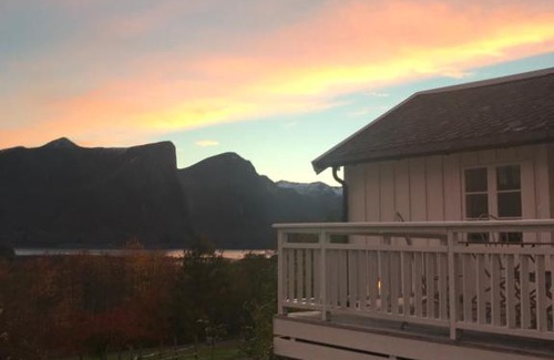 Andalsnes Maison | Eldhuset 1928