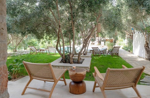 Ierissos Appartement | Elea 1 - Modern with comfortable furnishings and close proximity to the beach