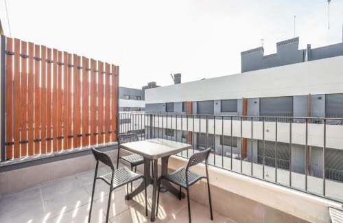 San Sebastian de los Reyes Appartement | Elegant Studio with Private Terrace by RentitUP